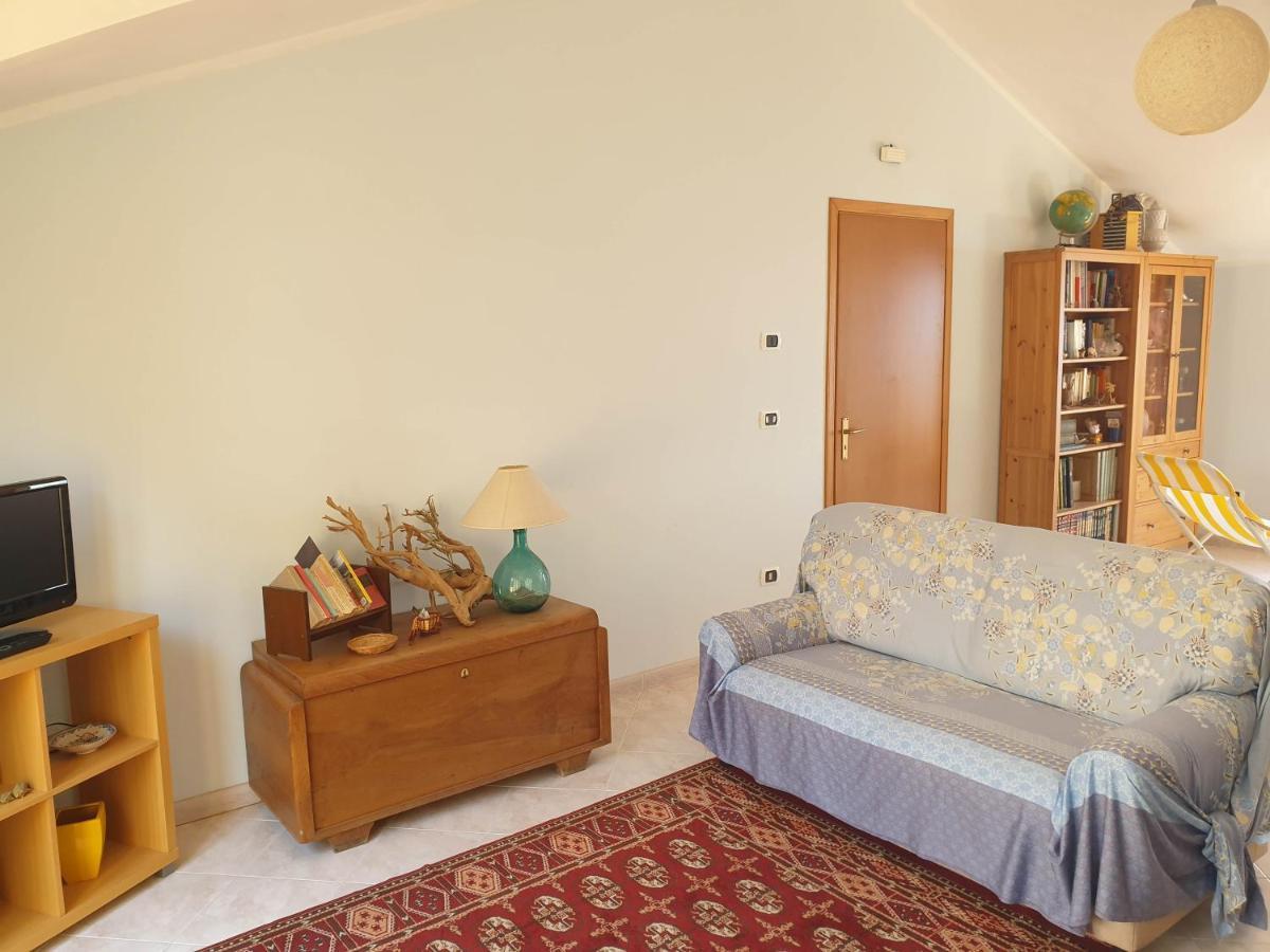 Casa Vacanze Umberto I Bova Marina Luaran gambar