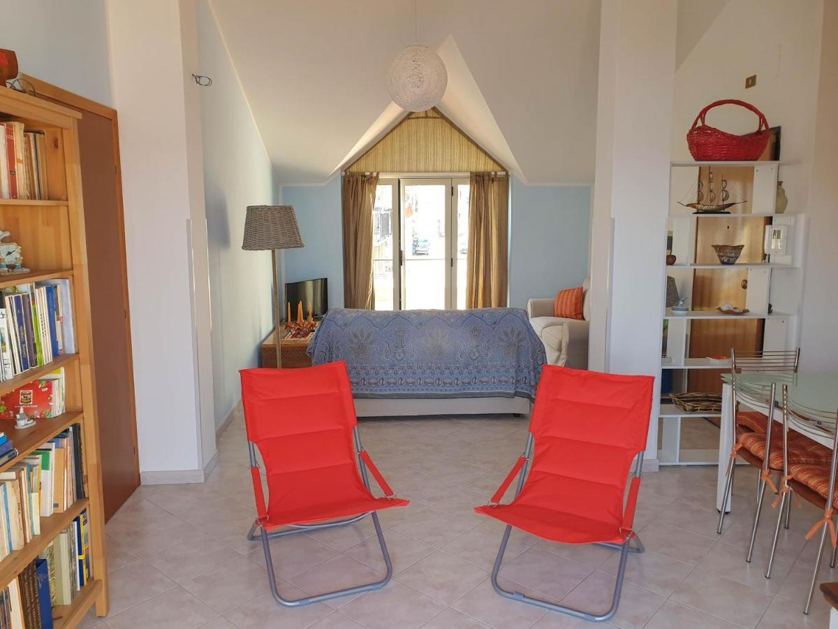 Casa Vacanze Umberto I Bova Marina Luaran gambar