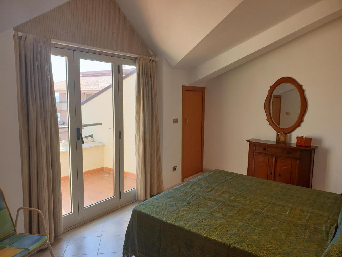 Casa Vacanze Umberto I Bova Marina Luaran gambar