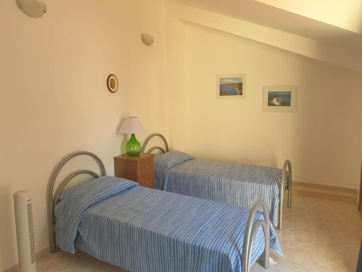 Casa Vacanze Umberto I Bova Marina Luaran gambar
